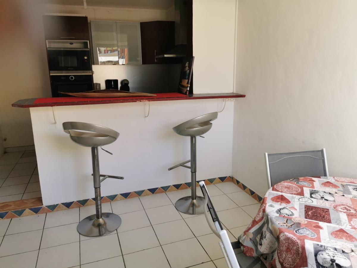 La Creole T3 Lumineux A 1Mn De La Plage Le Gosier  Buitenkant foto